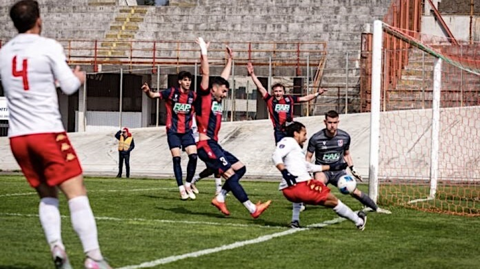 Gozzano, pareggio per 2-2 a Varese